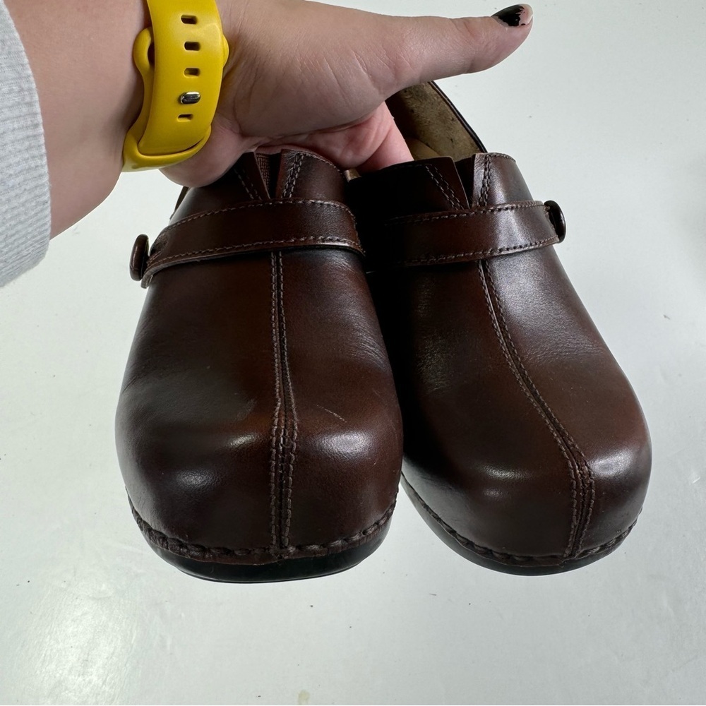 Dansko Solstice Brown Leather Clogs Size 37 - Picture 3 of 8